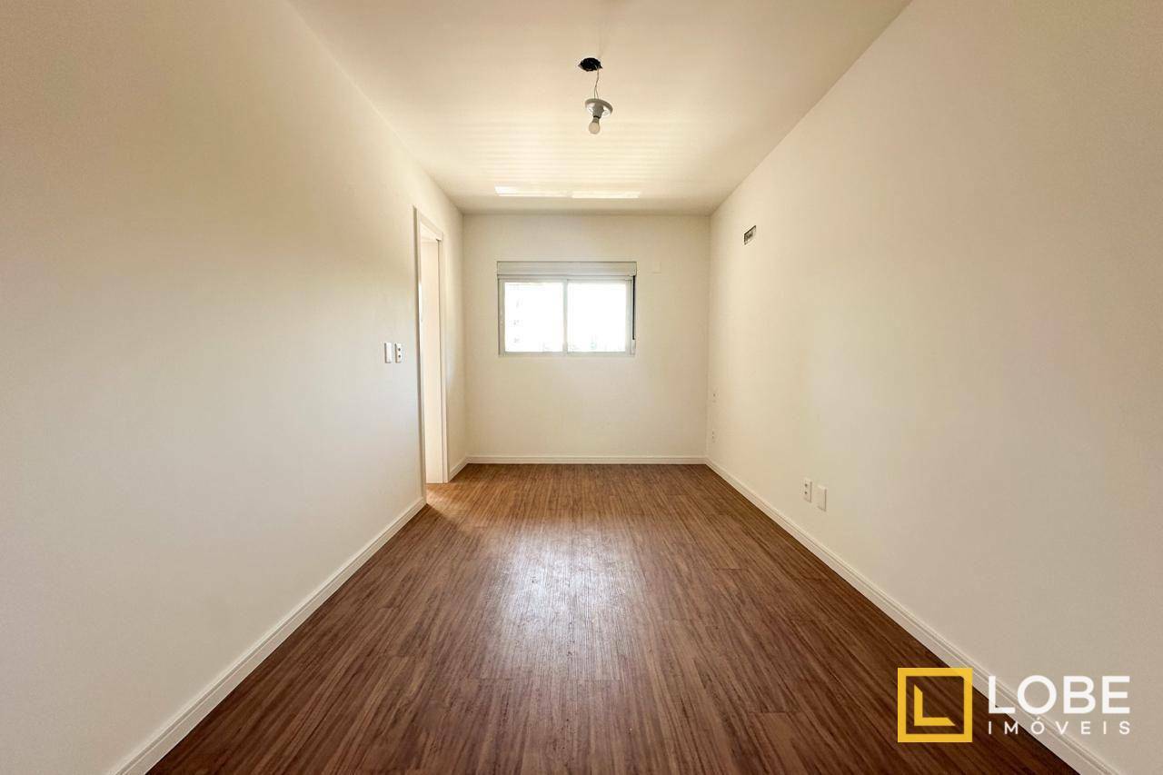 Apartamento à venda com 3 quartos, 112m² - Foto 11