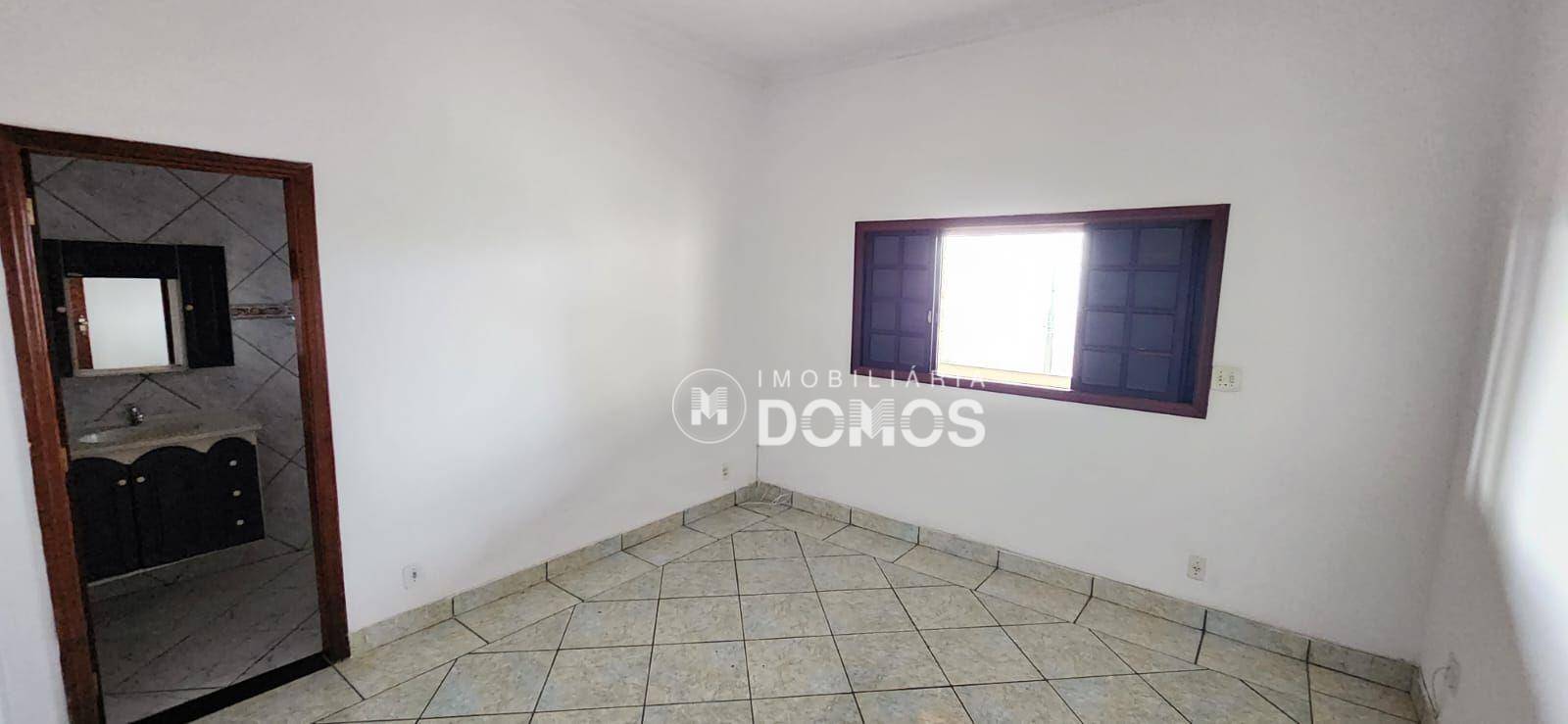 Casa à venda com 3 quartos, 280m² - Foto 11