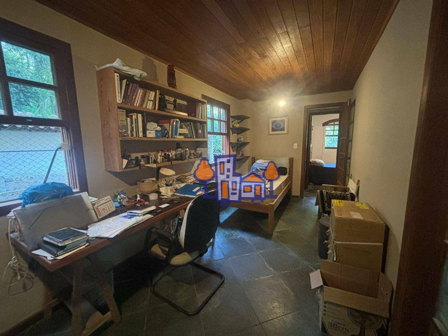 Chácara à venda com 4 quartos, 220m² - Foto 11