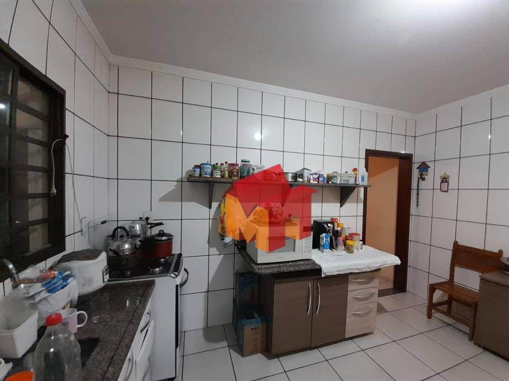 Casa à venda com 2 quartos, 150m² - Foto 6