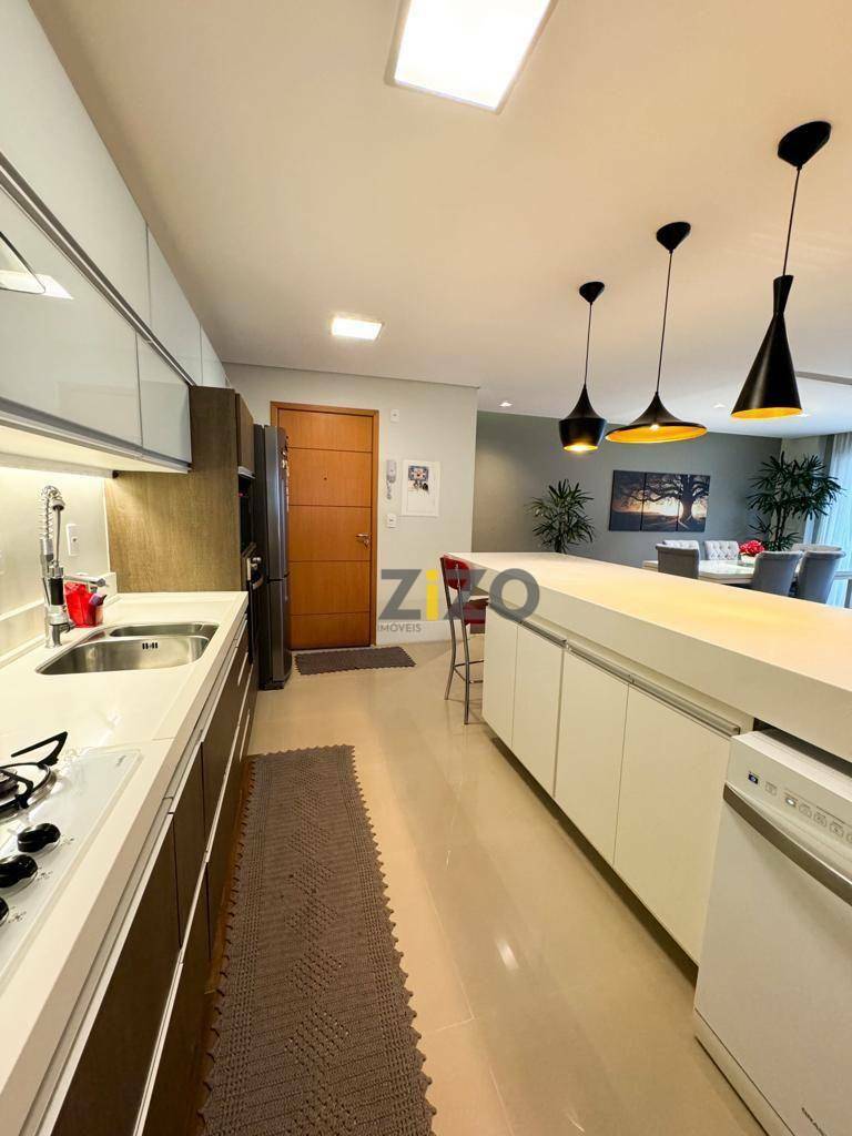 Apartamento à venda com 3 quartos, 114m² - Foto 6