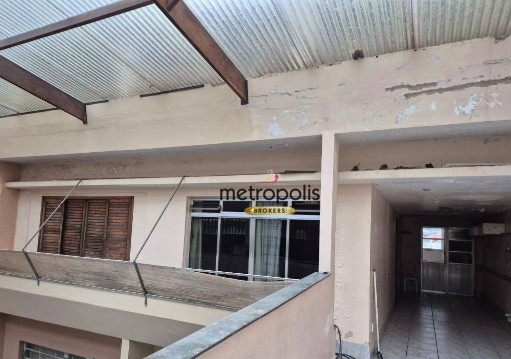 Sobrado, 3 quartos, 370 m² - Foto 1