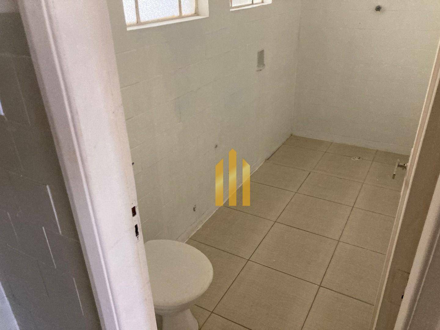 Apartamento para alugar com 1 quarto, 65m² - Foto 7