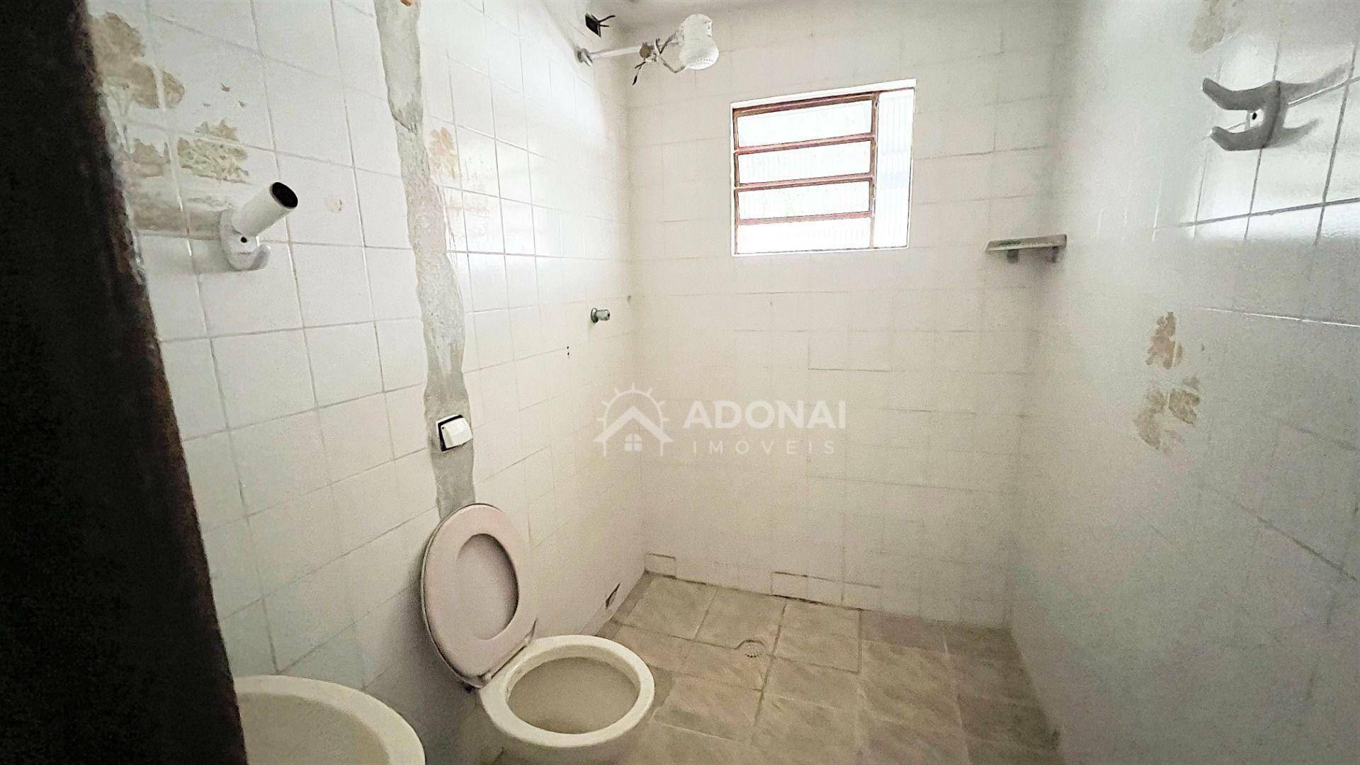 Casa à venda com 5 quartos, 190m² - Foto 28