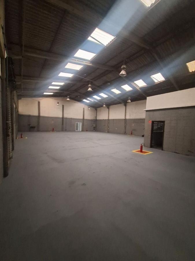 Casa para alugar, 600m² - Foto 9