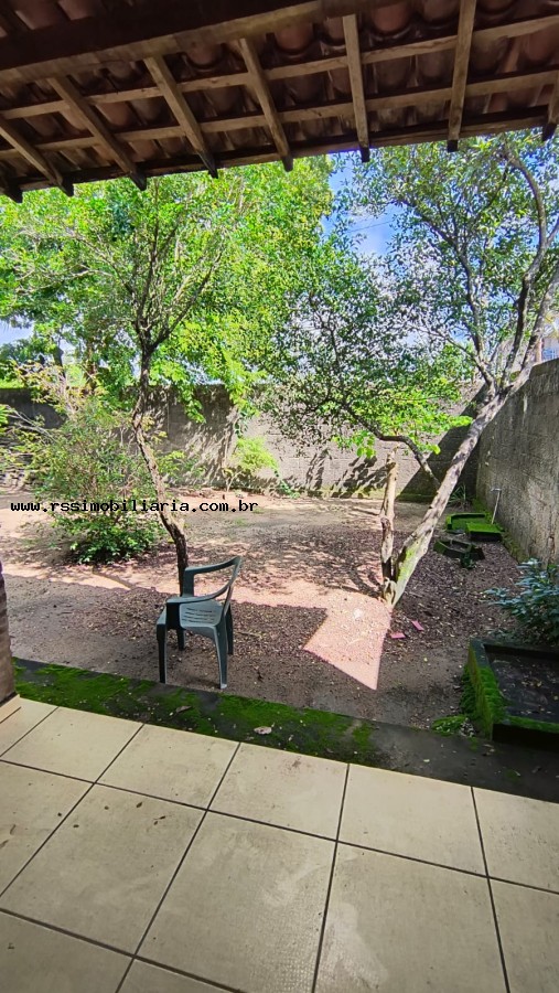 Casa à venda com 3 quartos, 142m² - Foto 14