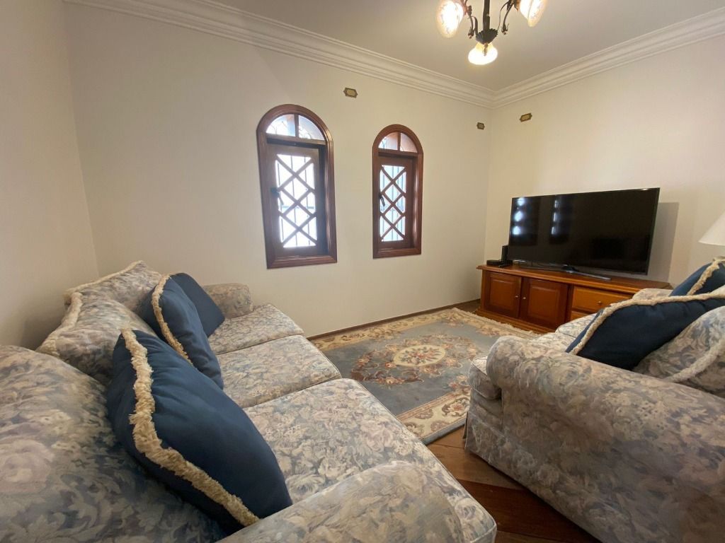 Casa à venda com 4 quartos, 260m² - Foto 9