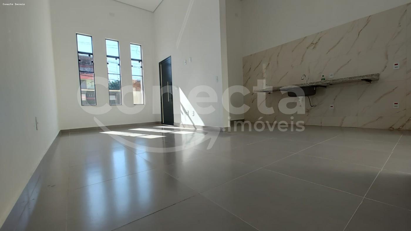 Casa à venda com 2 quartos, 70m² - Foto 15