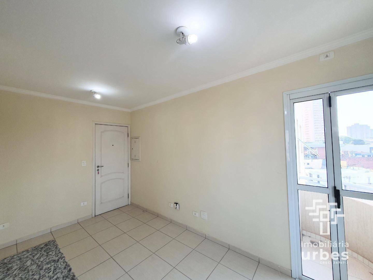 Apartamento à venda com 1 quarto, 38m² - Foto 3