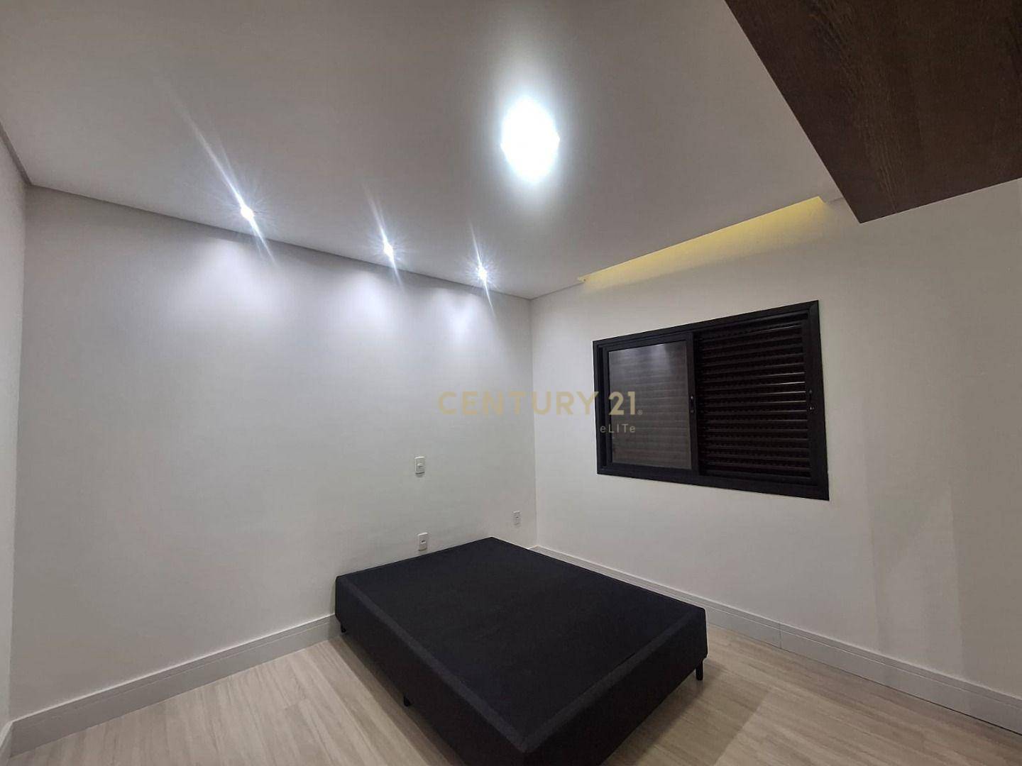 Casa de Condomínio à venda e aluguel com 4 quartos, 294m² - Foto 23