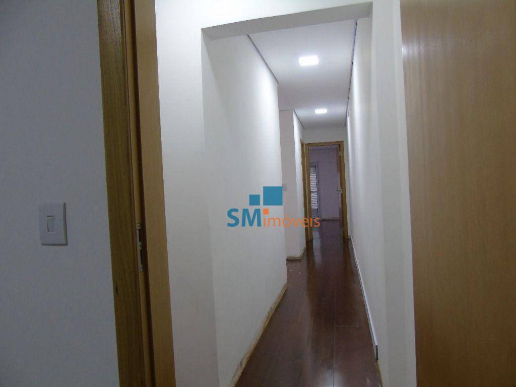 Sobrado à venda com 3 quartos, 259m² - Foto 9