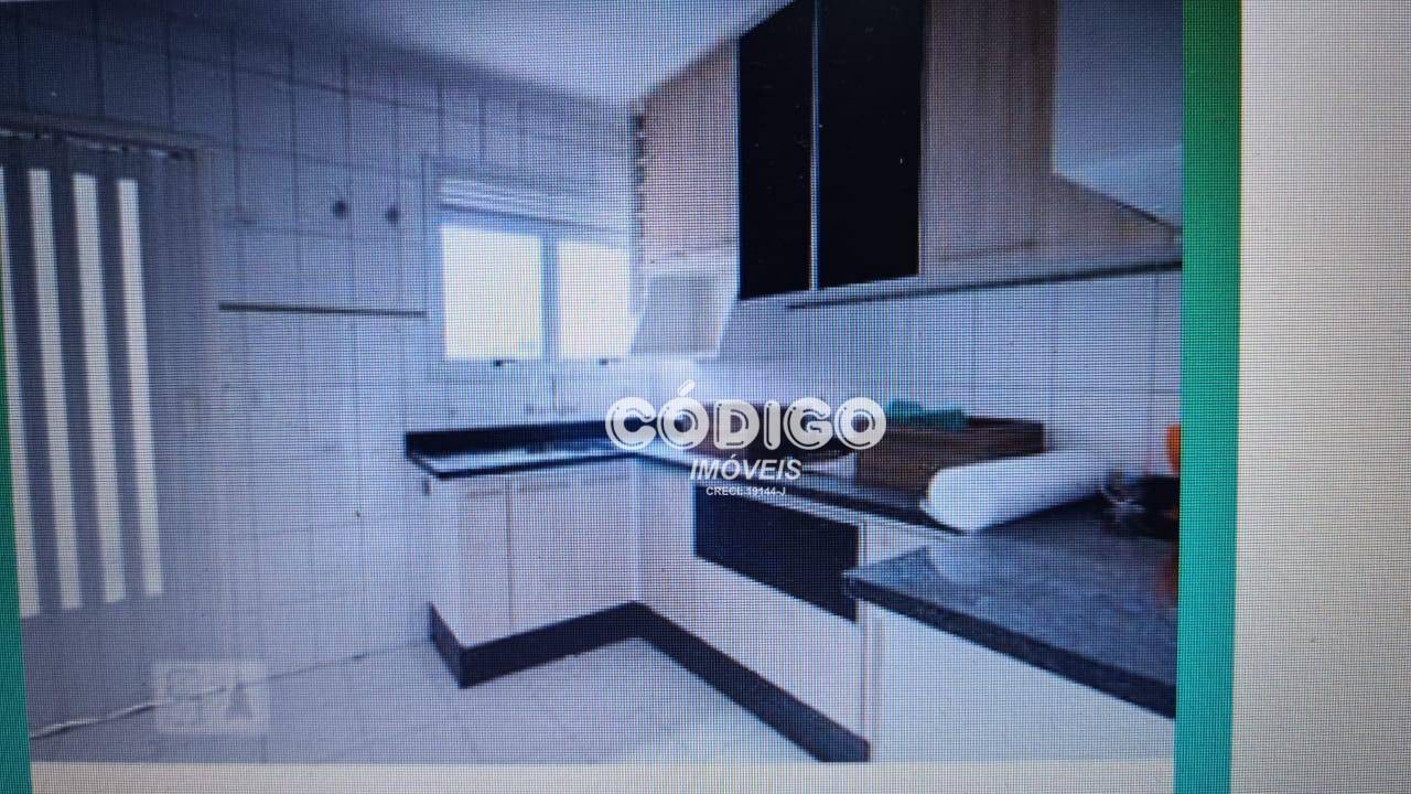 Apartamento à venda com 3 quartos, 75m² - Foto 8