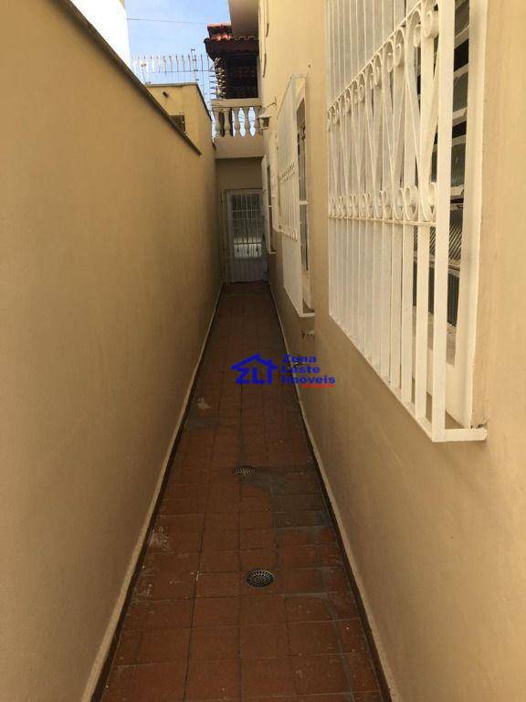 Sobrado à venda com 4 quartos, 100m² - Foto 28