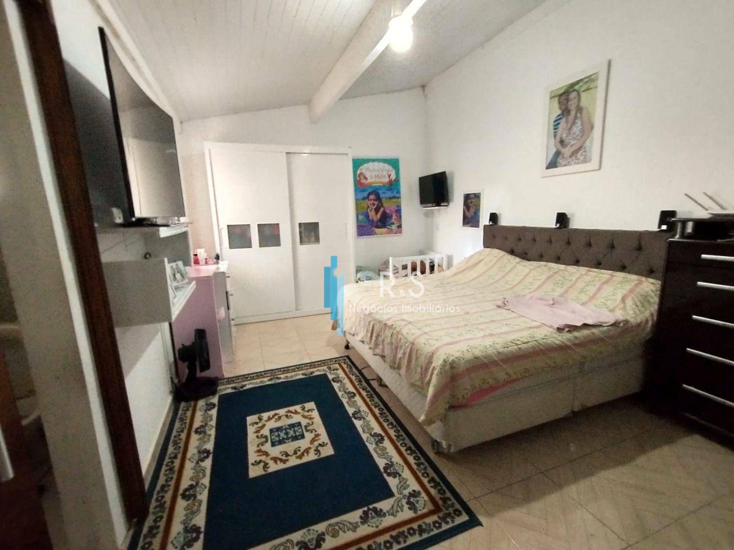 Casa à venda com 4 quartos, 187m² - Foto 9