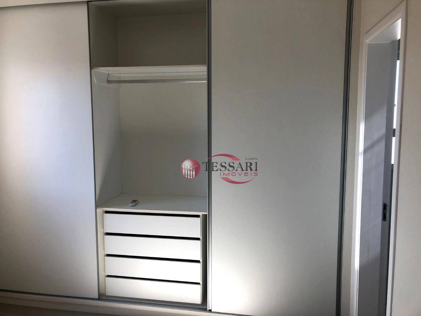 Apartamento à venda com 2 quartos, 65m² - Foto 18