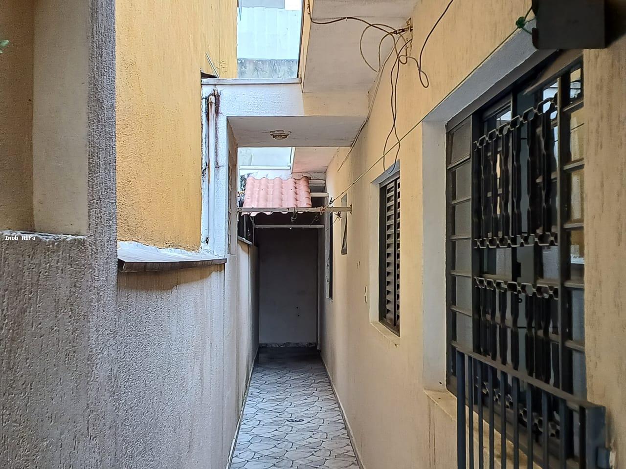 Casa à venda com 2 quartos, 150m² - Foto 9