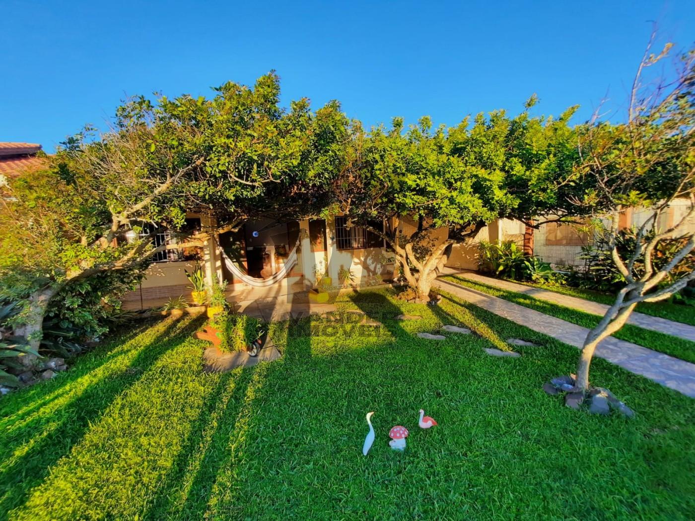 Casa à venda com 2 quartos, 300m² - Foto 2