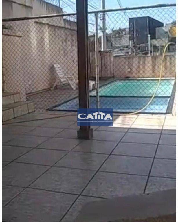 Sobrado à venda com 2 quartos, 58m² - Foto 5