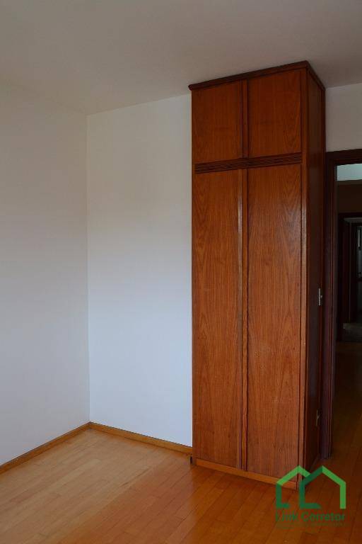 Apartamento à venda com 4 quartos, 190m² - Foto 23