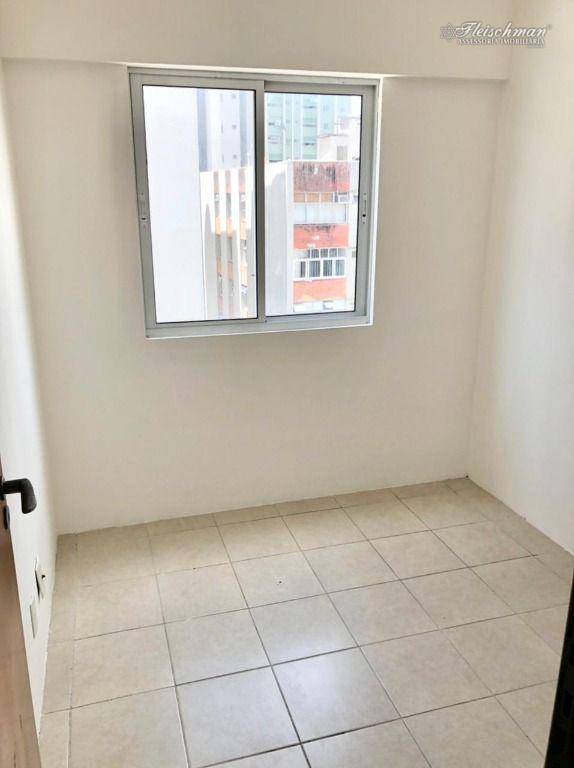 Apartamento à venda com 2 quartos, 60m² - Foto 14