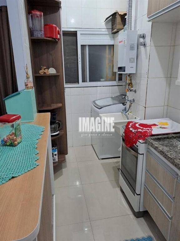 Apartamento à venda com 2 quartos, 46m² - Foto 7