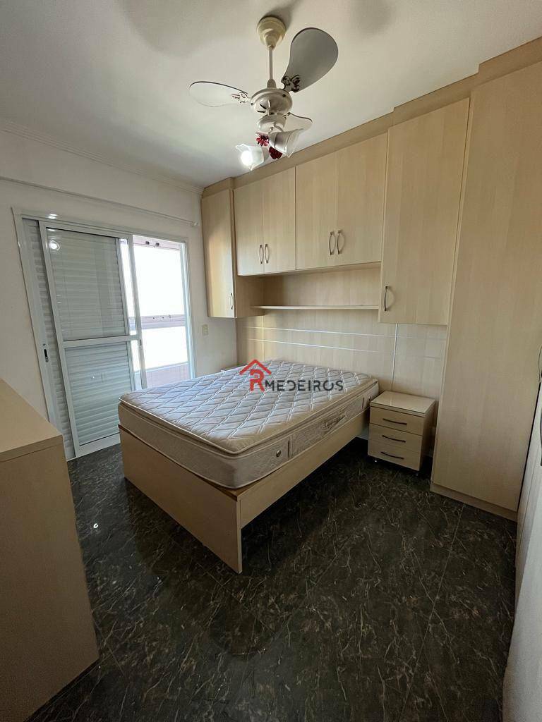 Apartamento à venda com 3 quartos, 97m² - Foto 31