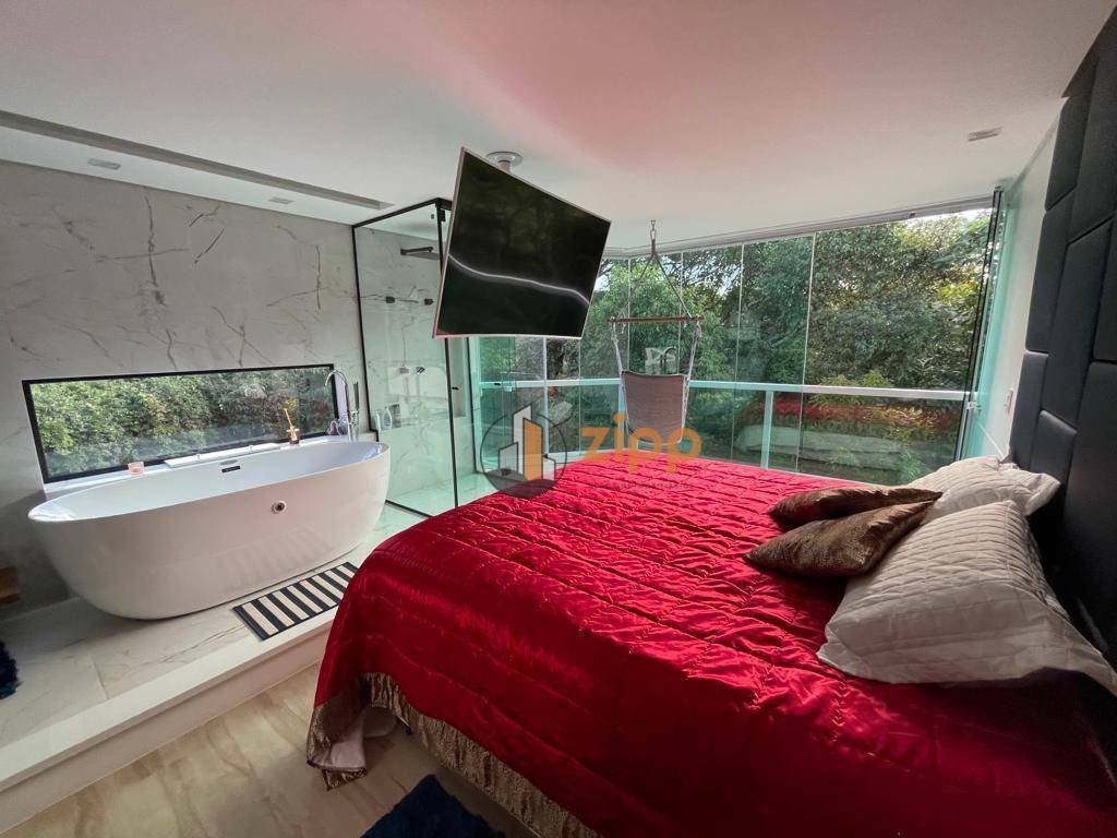 Sobrado à venda com 4 quartos, 300m² - Foto 6