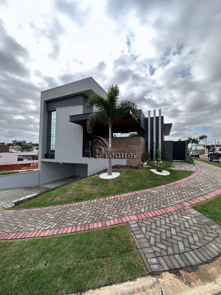 Casa de Condomínio à venda com 3 quartos, 206m² - Foto 1