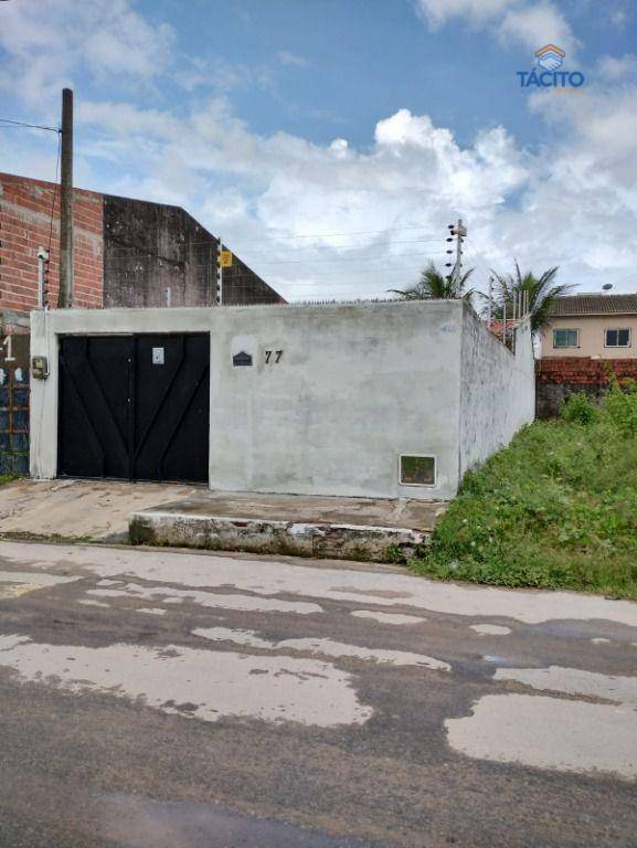 Casa à venda com 2 quartos, 76m² - Foto 2