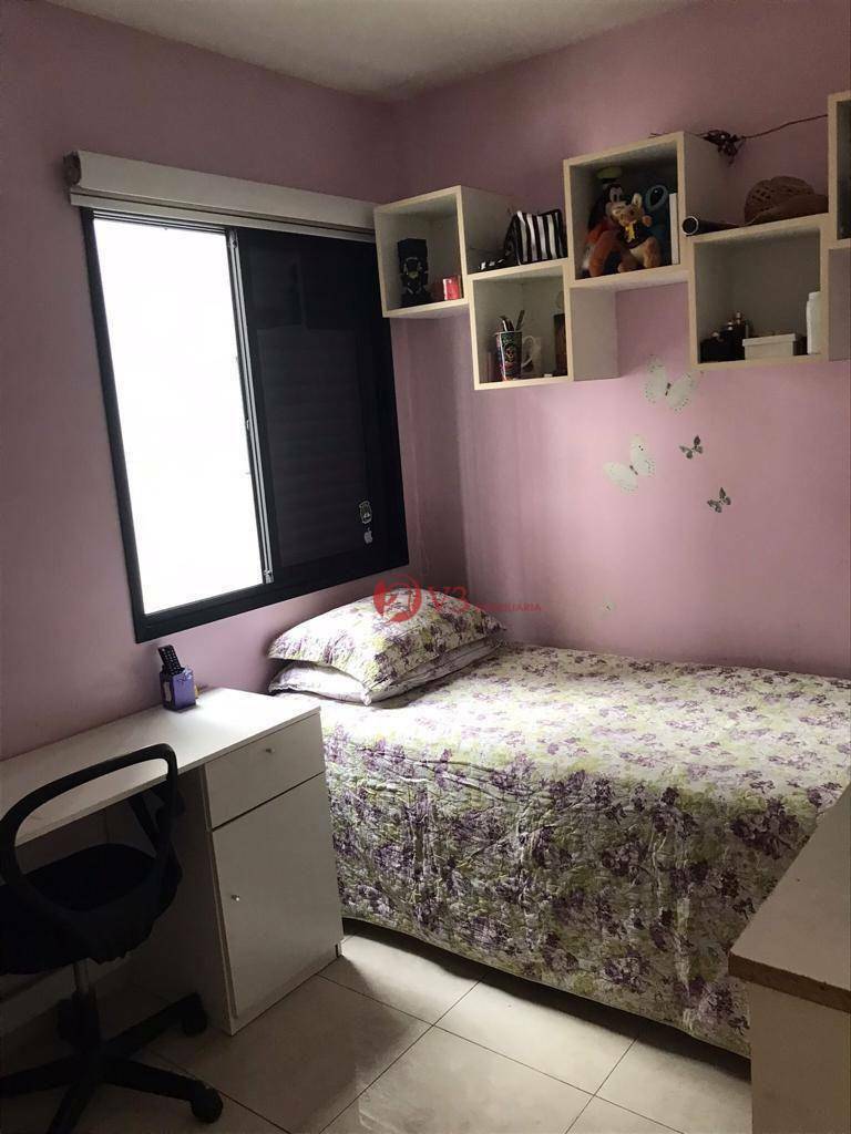 Apartamento à venda com 3 quartos, 65m² - Foto 14