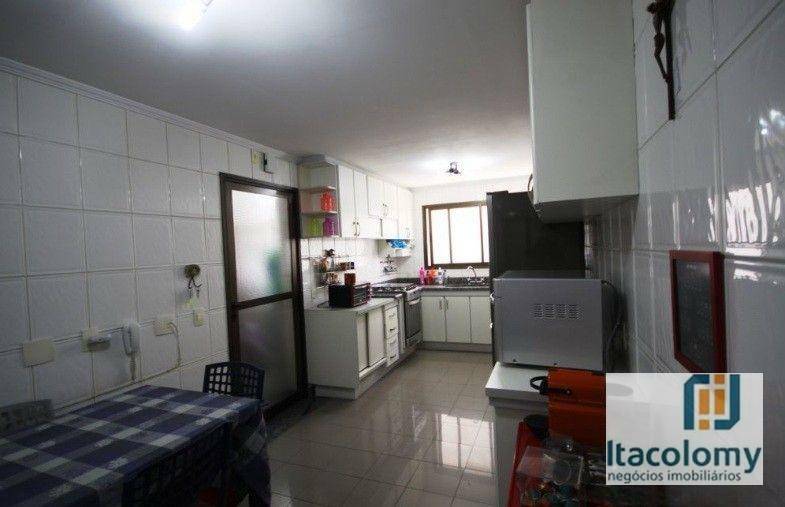 Apartamento à venda com 4 quartos, 288m² - Foto 15