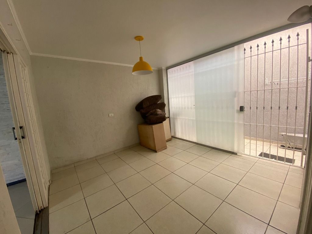 Sobrado à venda e aluguel com 3 quartos, 244m² - Foto 29