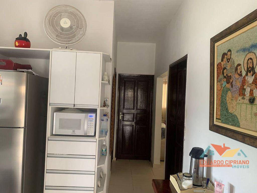 Casa à venda com 5 quartos, 221m² - Foto 23