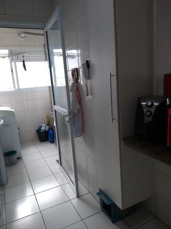 Apartamento à venda com 2 quartos, 55m² - Foto 9