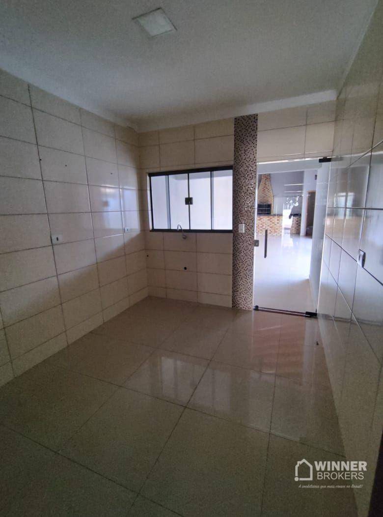 Casa à venda com 3 quartos, 147m² - Foto 2