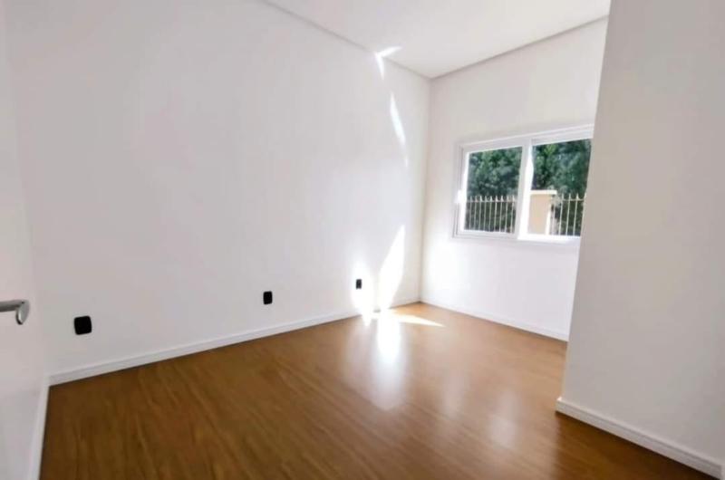 Casa à venda com 2 quartos, 143m² - Foto 9