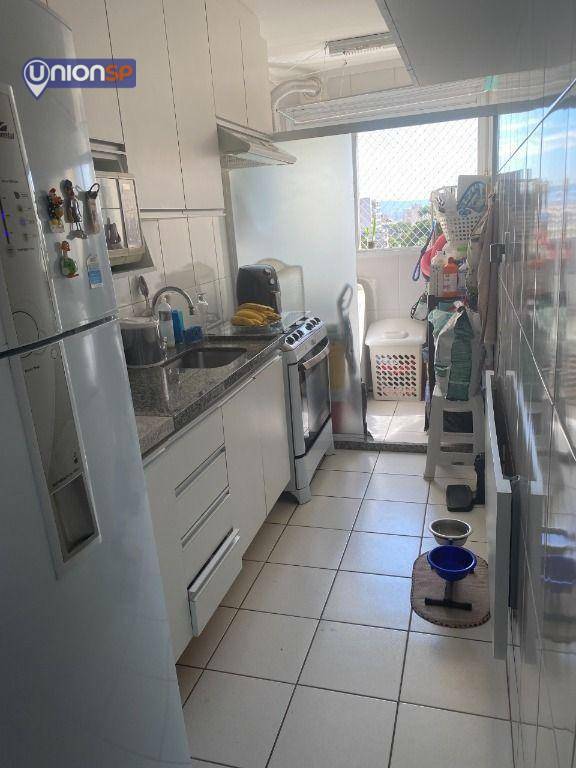 Apartamento à venda com 3 quartos, 70m² - Foto 11