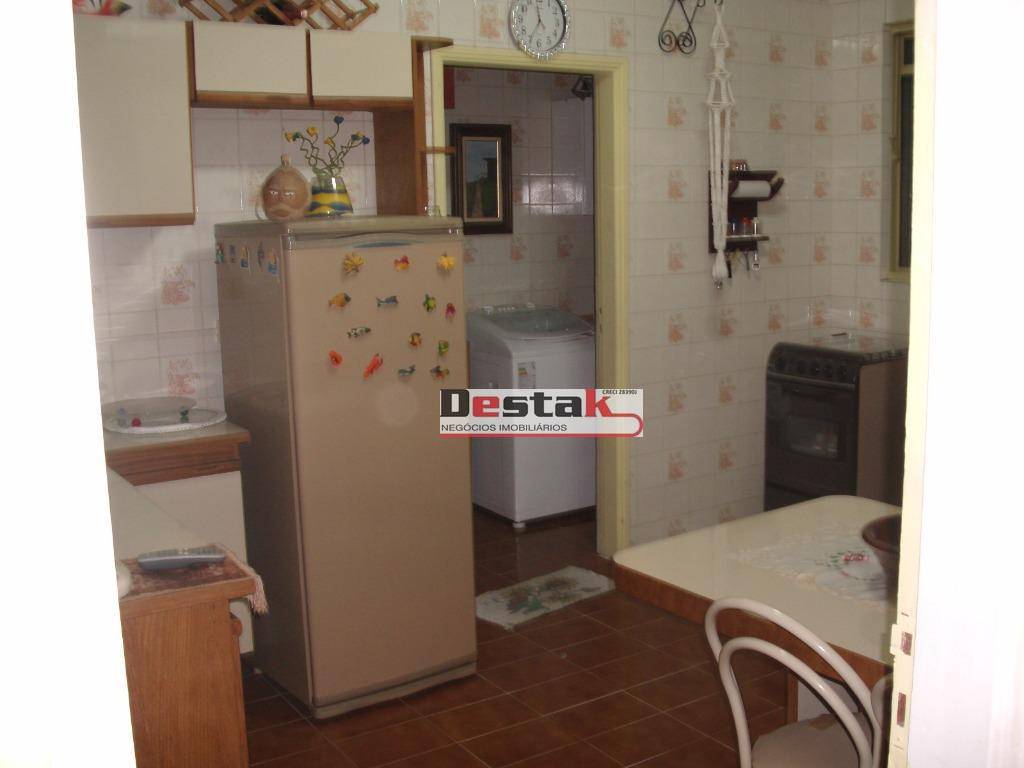 Apartamento à venda com 2 quartos, 70m² - Foto 8