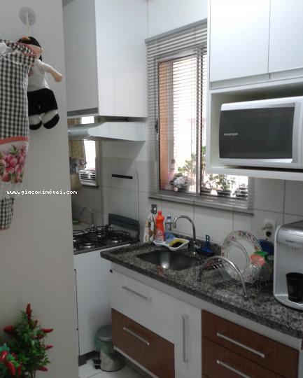 Apartamento à venda com 2 quartos, 44m² - Foto 1