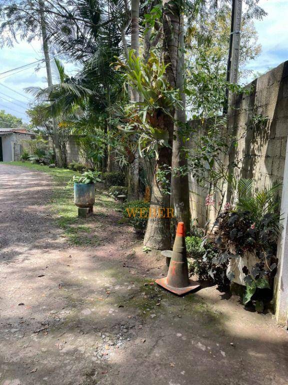 Chácara à venda com 4 quartos, 1600M2 - Foto 35