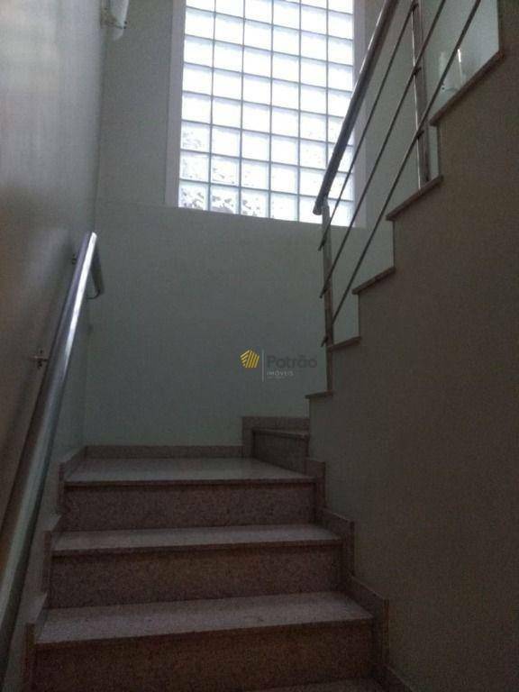 Sobrado à venda com 3 quartos, 318m² - Foto 50