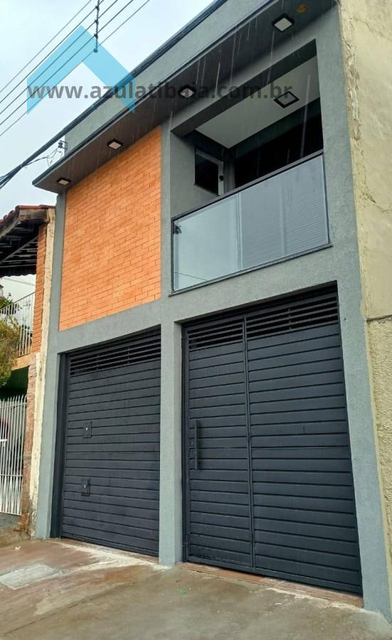Casa à venda com 3 quartos, 144m² - Foto 1
