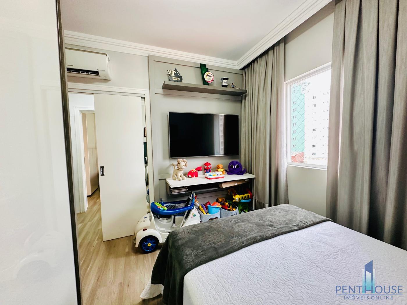 Apartamento à venda com 3 quartos, 122m² - Foto 19