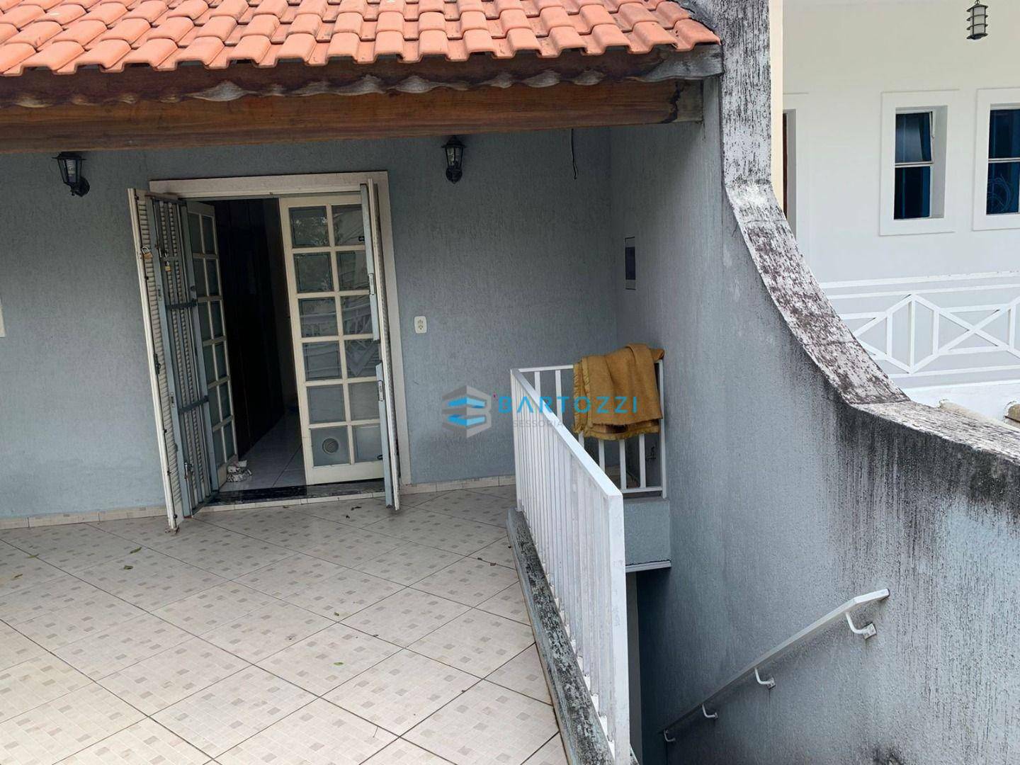 Sobrado à venda com 3 quartos, 160m² - Foto 31