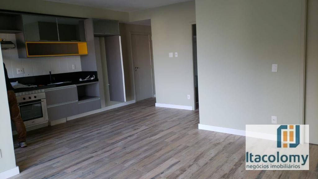 Apartamento à venda com 2 quartos, 68m² - Foto 8