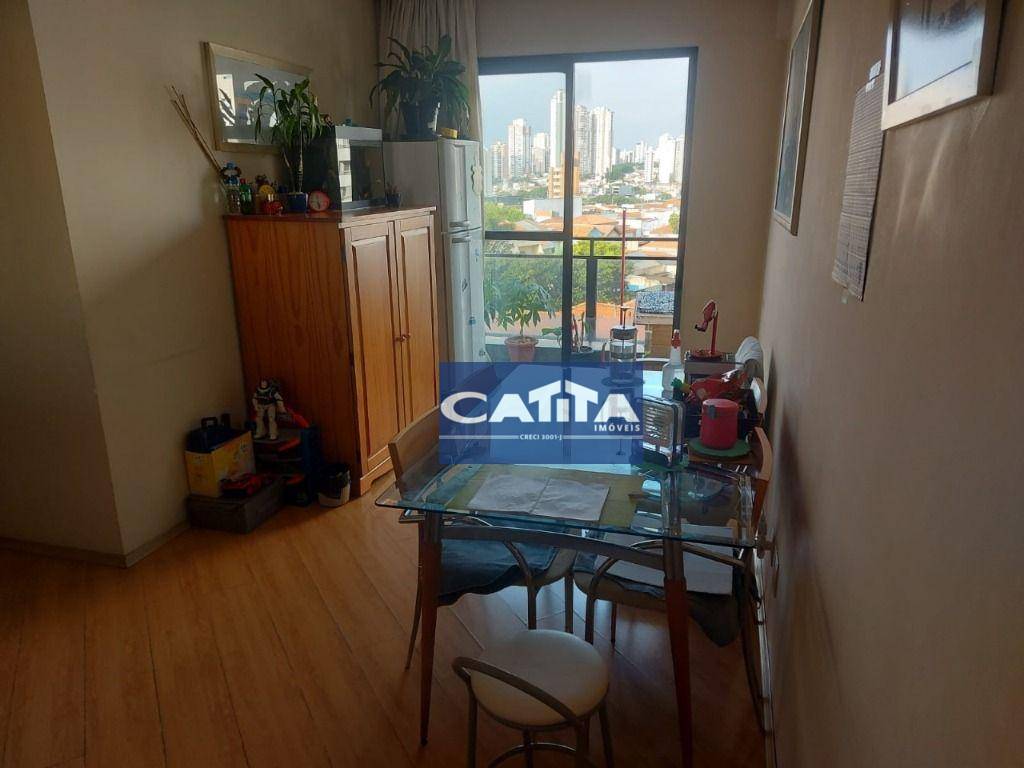 Apartamento à venda com 2 quartos, 61m² - Foto 1