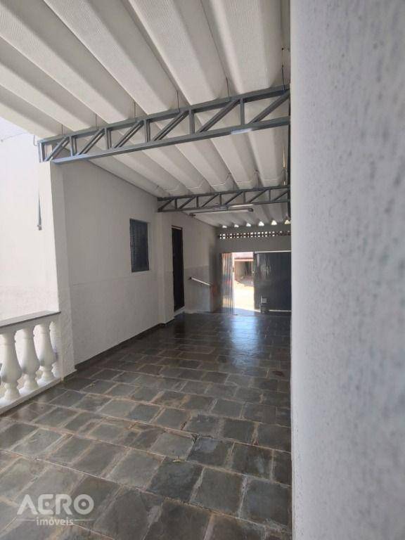 Casa à venda com 3 quartos, 150m² - Foto 24