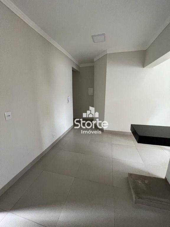 Apartamento à venda com 3 quartos, 75m² - Foto 5