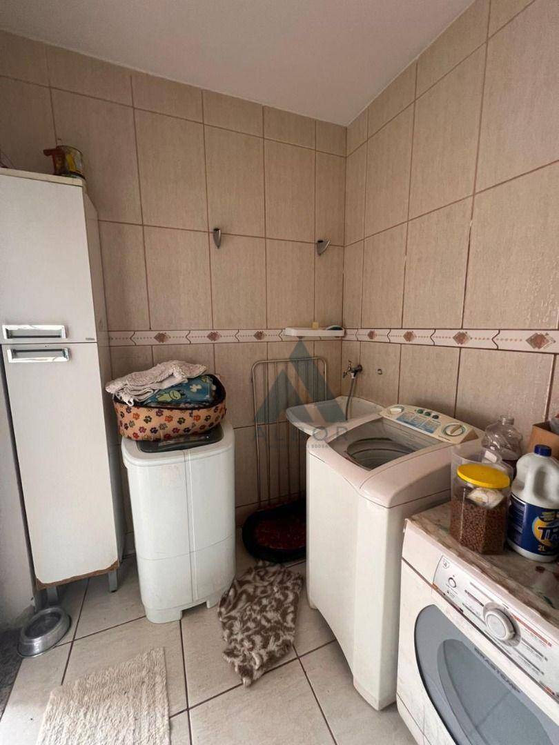 Casa, 3 quartos, 181 m² - Foto 7