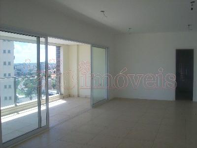 Apartamento à venda com 3 quartos, 208m² - Foto 3